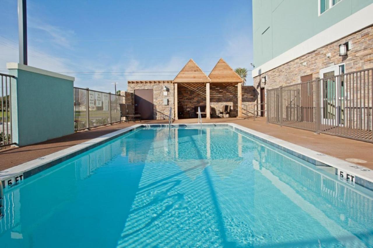 Holiday Inn Express & Suites Rockport - Bay View By Ihg Exterior photo